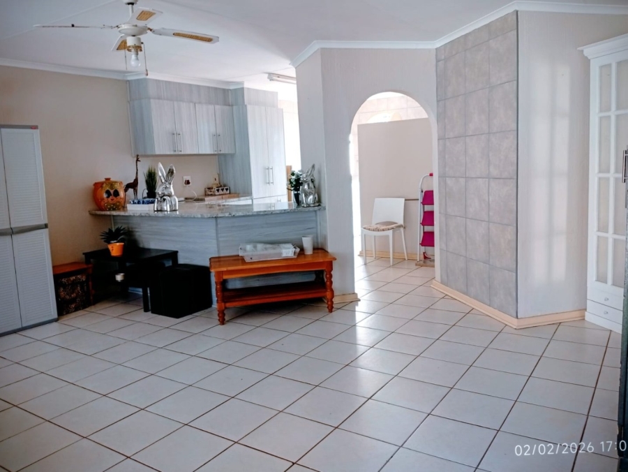 2 Bedroom Property for Sale in Heuwelsig Free State